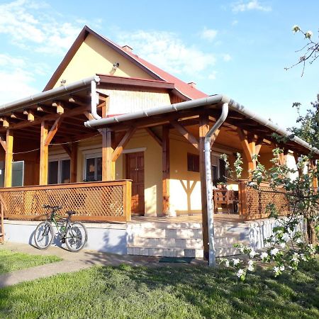 Örvény Vendégház Tiszafüred Extérieur photo