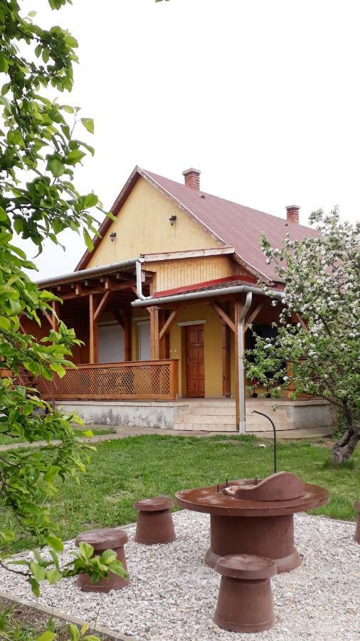Örvény Vendégház Tiszafüred Extérieur photo